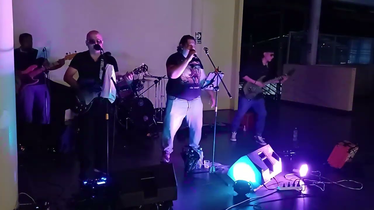 SINERGIA - LOSING MY RELIGION (CUMPLE DE NOELIA ESCOBAR)