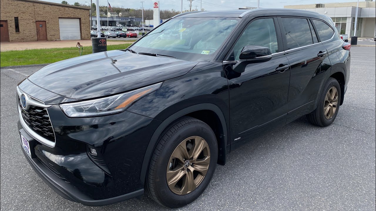 2023 Toyota Highlander Hybrid Bronze Edition VIDEO REVIEW | Steven Toyota | 540-434-1400