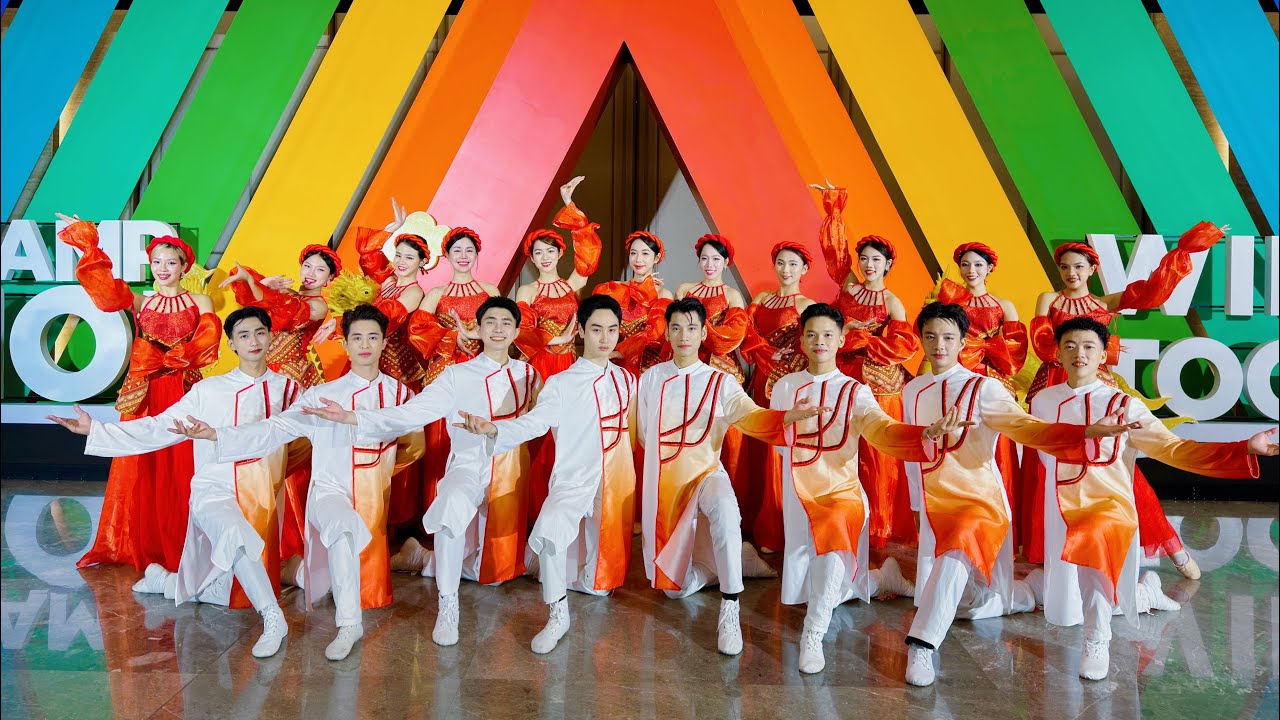 MÚA TRỐNG HỘI & TRE 
