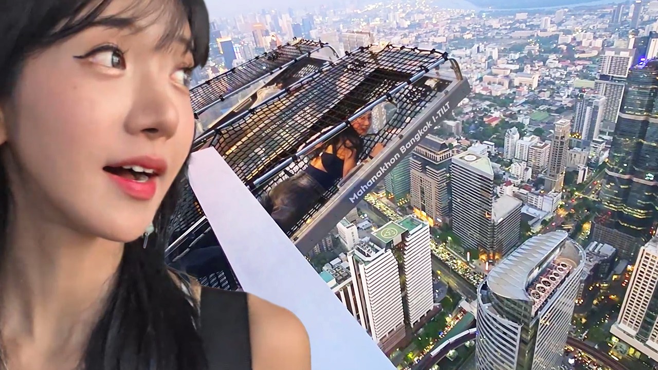 Amazing Experience! Tilting 1000 Feet Above Bangkok 😱