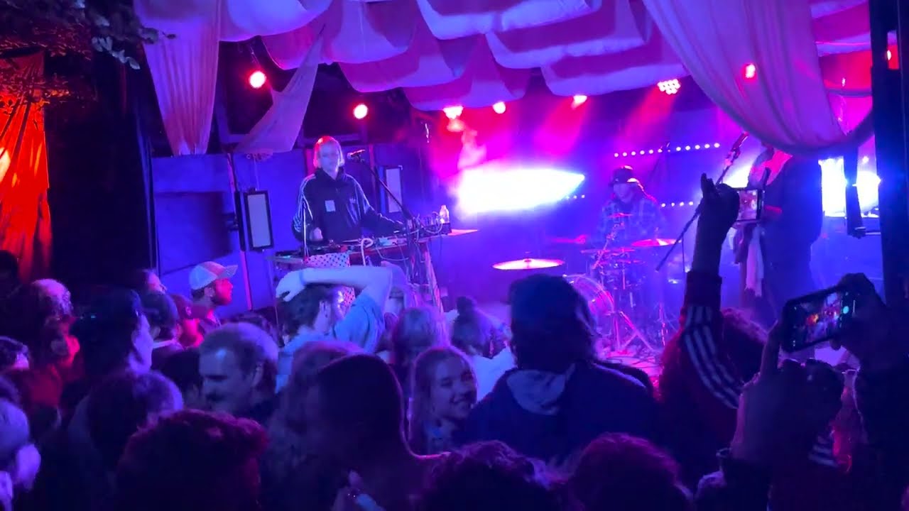Devon Rexi Live reel 2025