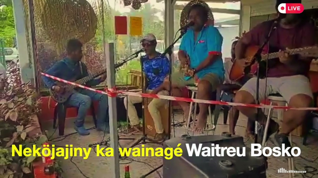 NEKÖJAJINY KA WAINAGÉ/ BOSKO WAITREU/KOOLGROOV