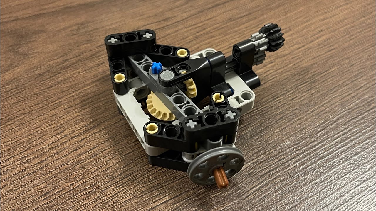 LEGO Technic Unique Compact Steering System for Tight MOCs