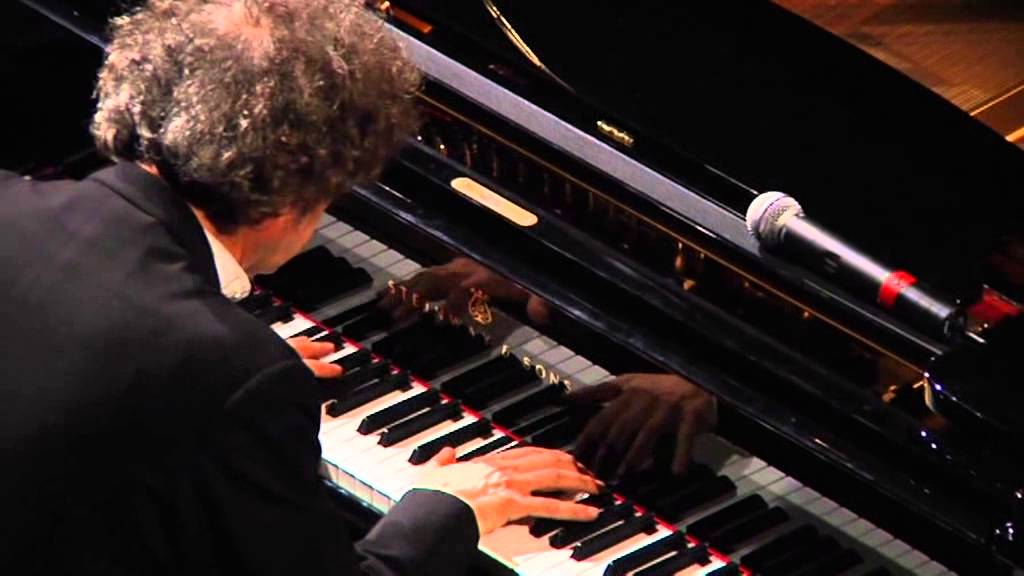 Roberto Cacciapaglia - Meraviglia - live @ Auditorium of Milan (17/05/2010)