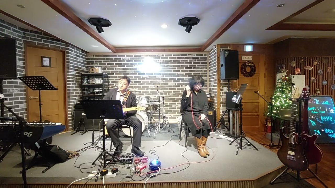 부천 라이브펍 [높] : 26년 1월 17일 [홍익인간] - "동백아가씨"