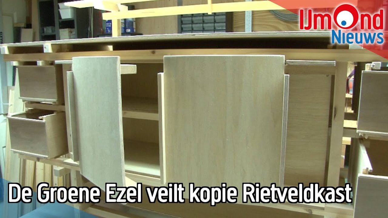 De Groene Ezel veilt kopie Rietveldkast