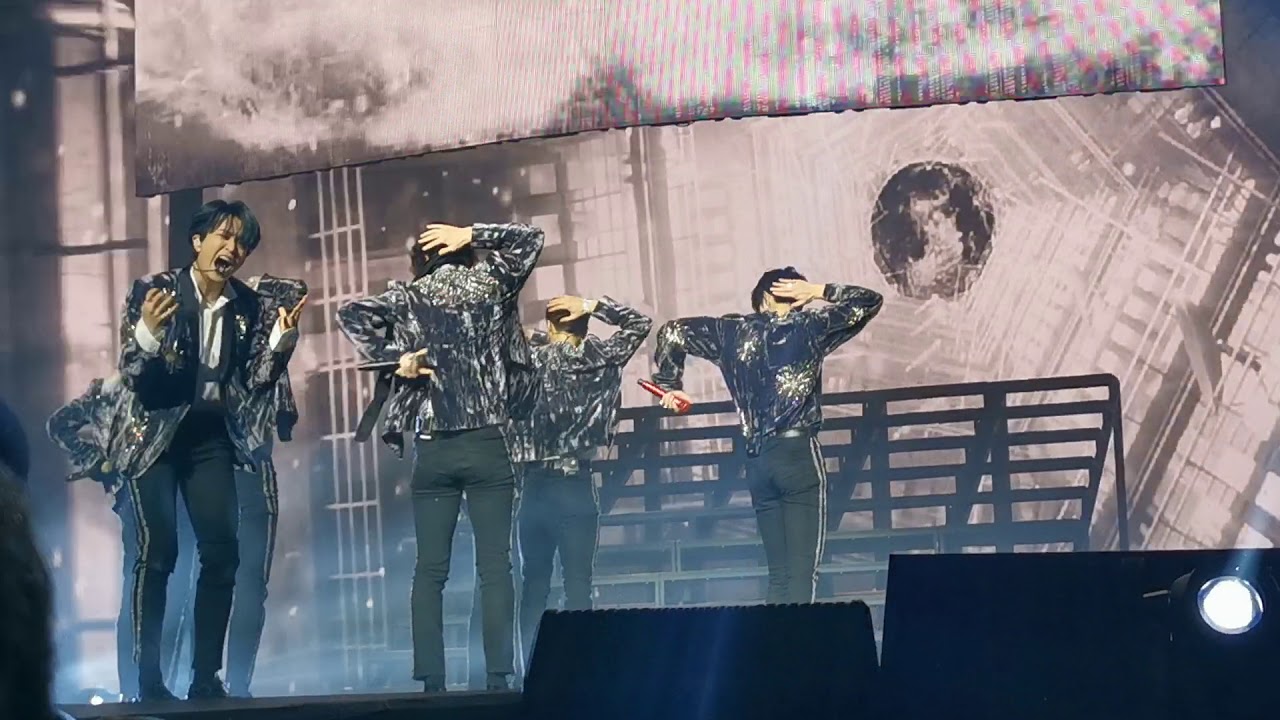 GOT7 - Eclipse [Keep Spinning Live in Sydney]