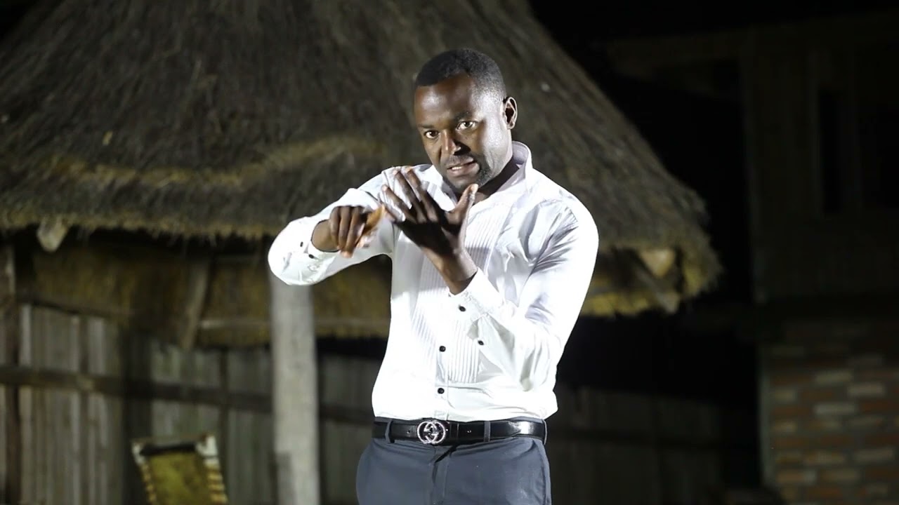 KUMBE KUNA WATU WALIMSIHI MWENYEZI MUNGU KWA AJILI YAKO, NDIYO MAANA NA SISI HATUKUANGAMIA.