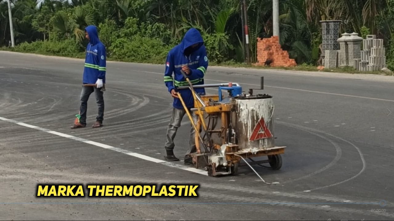 PROSES PEKERJAAN MARKA THERMOPLASTIK JALAN RAYA | MARKA THERMOPLASTIK