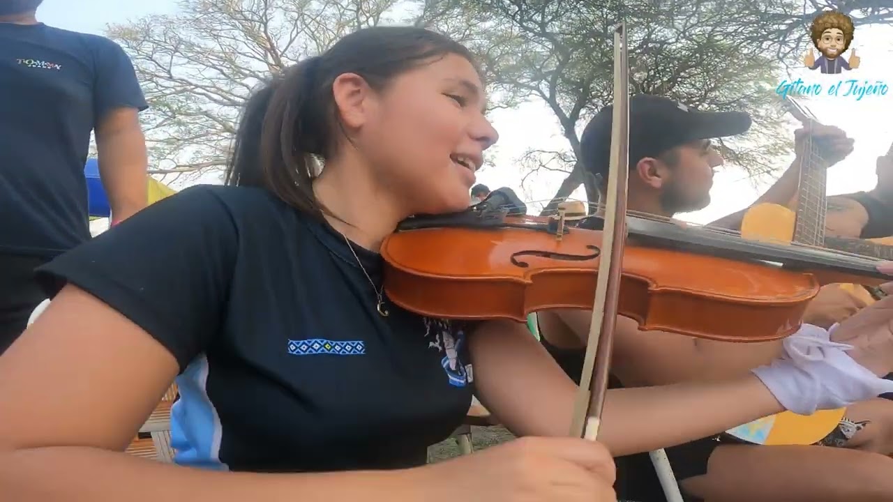 GUITARREANDO CON LOS AMIGOS EN YVYPÓRA 🎻