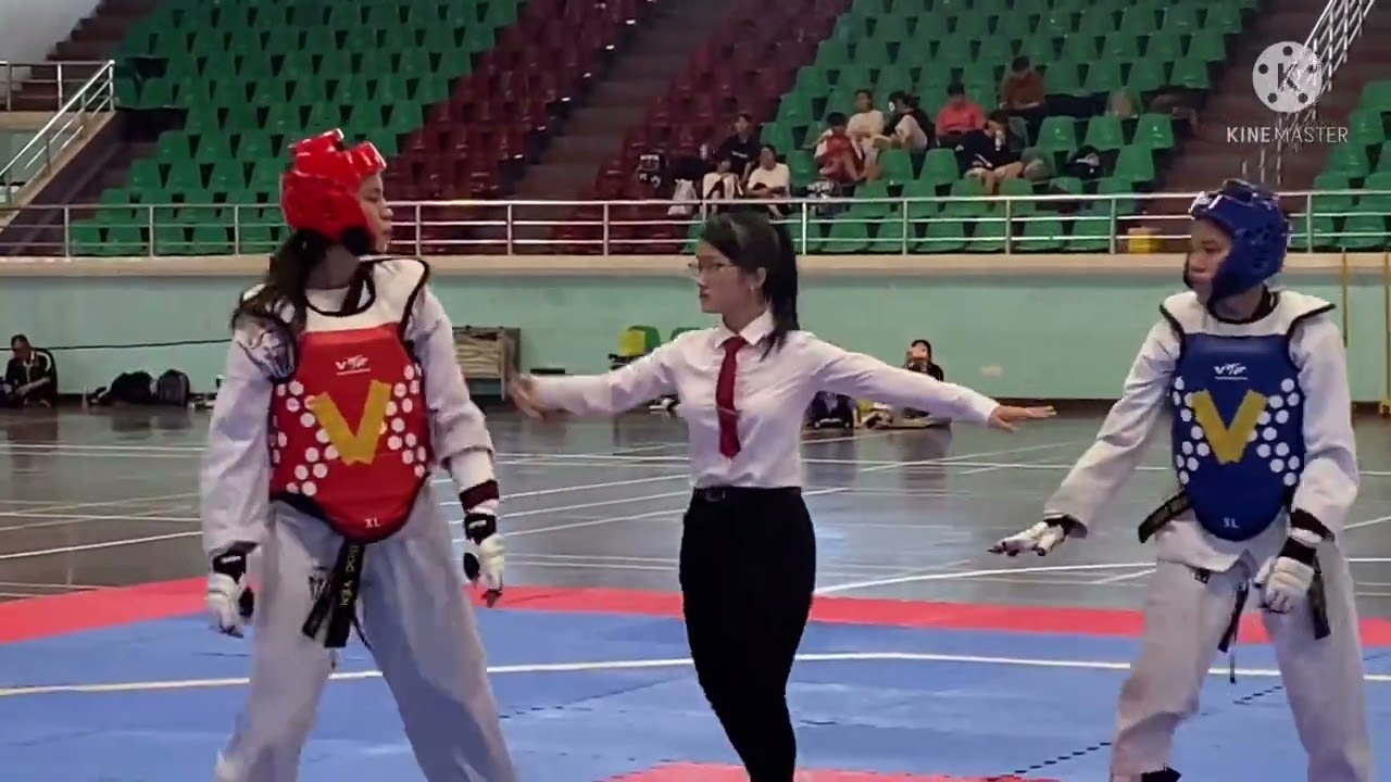 Chung kết đối kháng đồng đội nữ giải Taekwondo học sinh THPT năm 2022