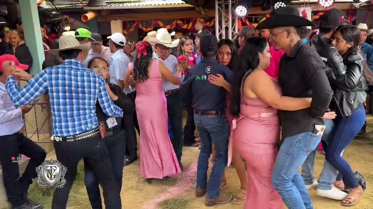 Duelo de parejas 🤭 puro sabor saluditos y no olvides suscribirte