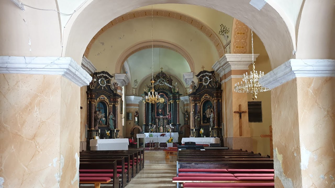 Crkva Sv. Ane Lobor - 12.00