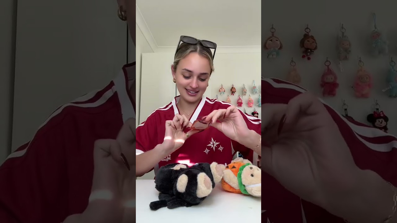 A real unboxing#getahug #cute #unboxing #blindbox #christmas #gift #giftideas