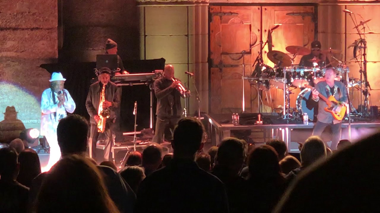 UB40 - Fijian Sunset - Live