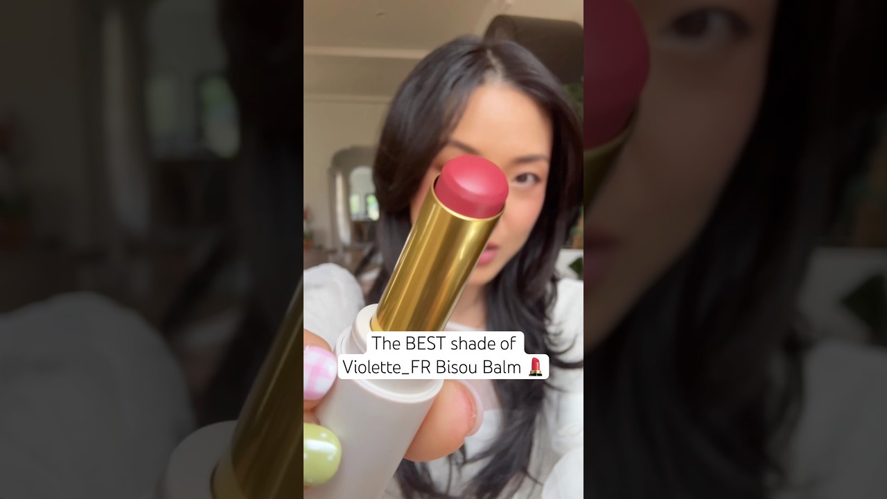 The most effortless blurry lips are French-girl approved 🇫🇷💄