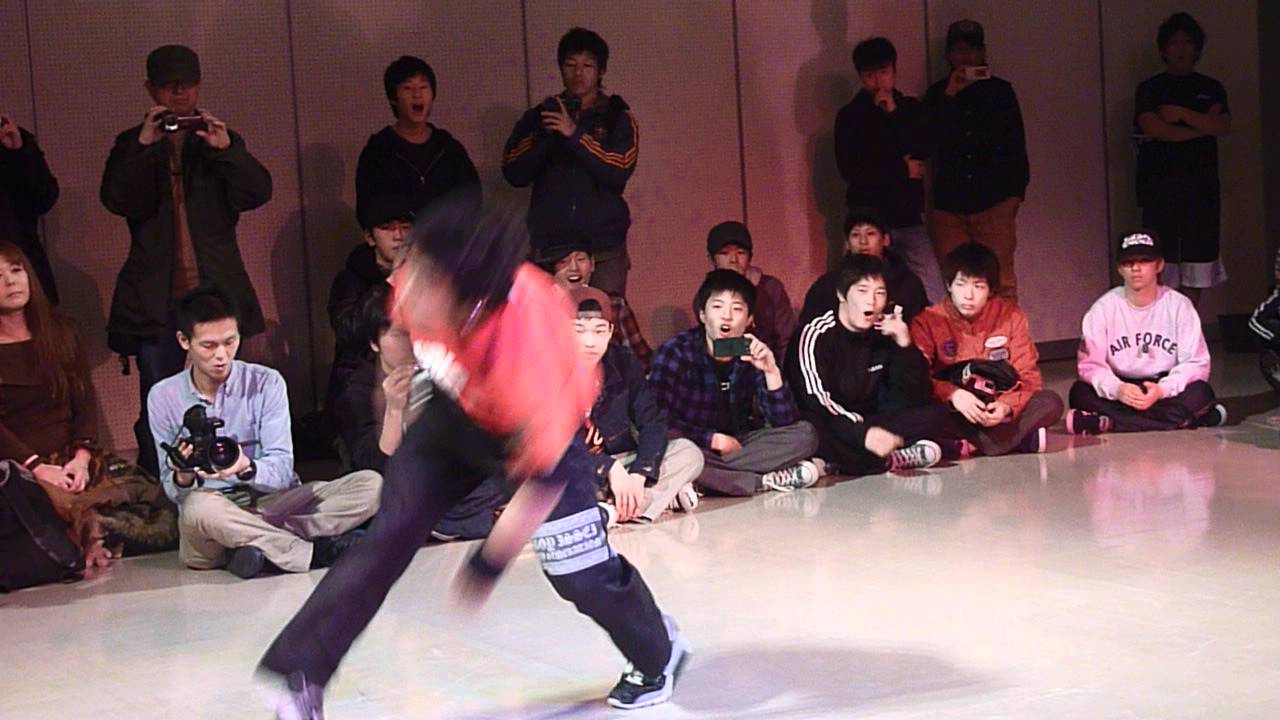 U-18 Be.bboy Final Ayane vs Issei