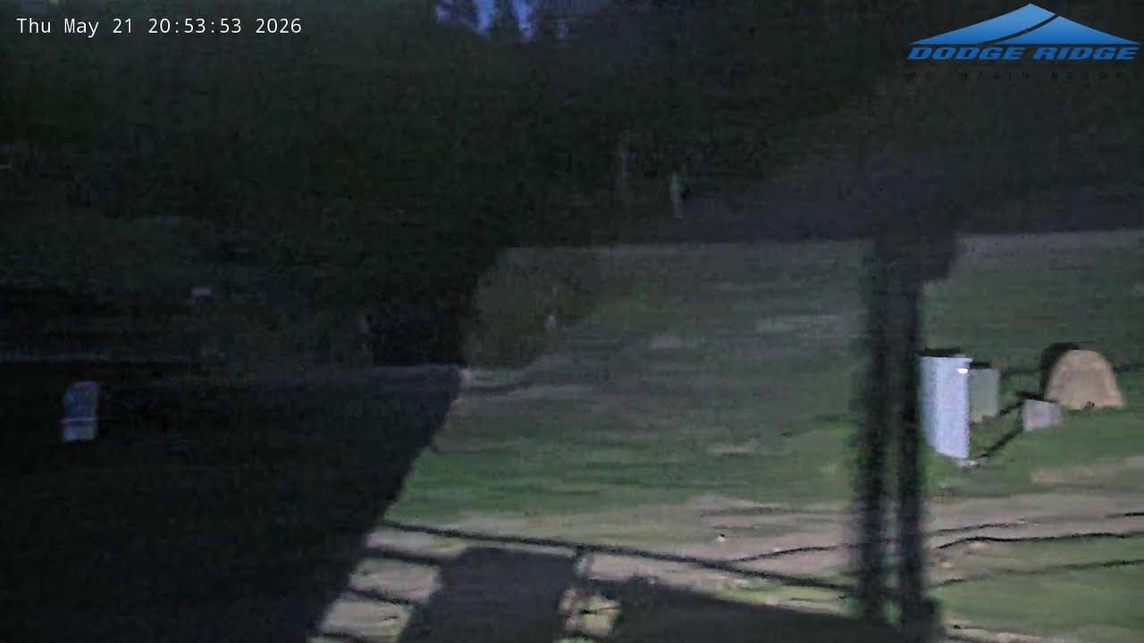 Dodge Ridge Mountain Resort - Waystation Webcam