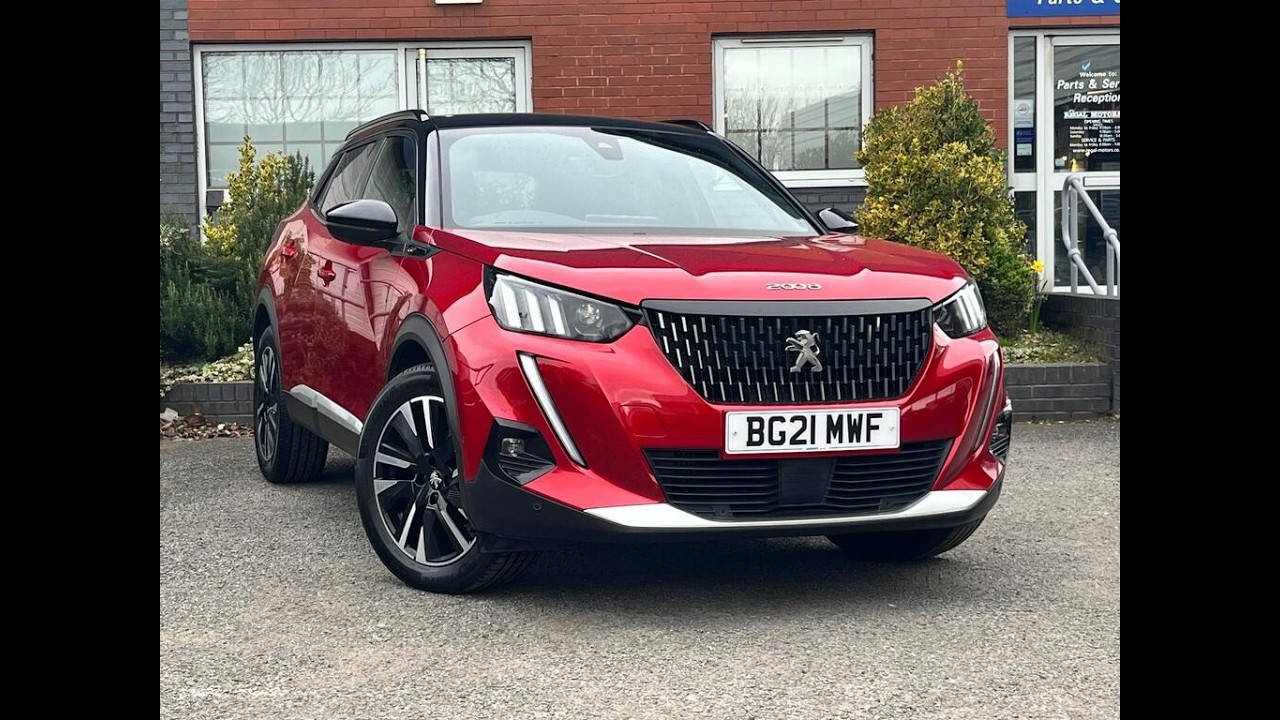 Peugeot 2008 1.2 PureTech GT Premium SUV 5dr Petrol Manual Euro 6 (s/s) (130 ps) (BG21 MWF)