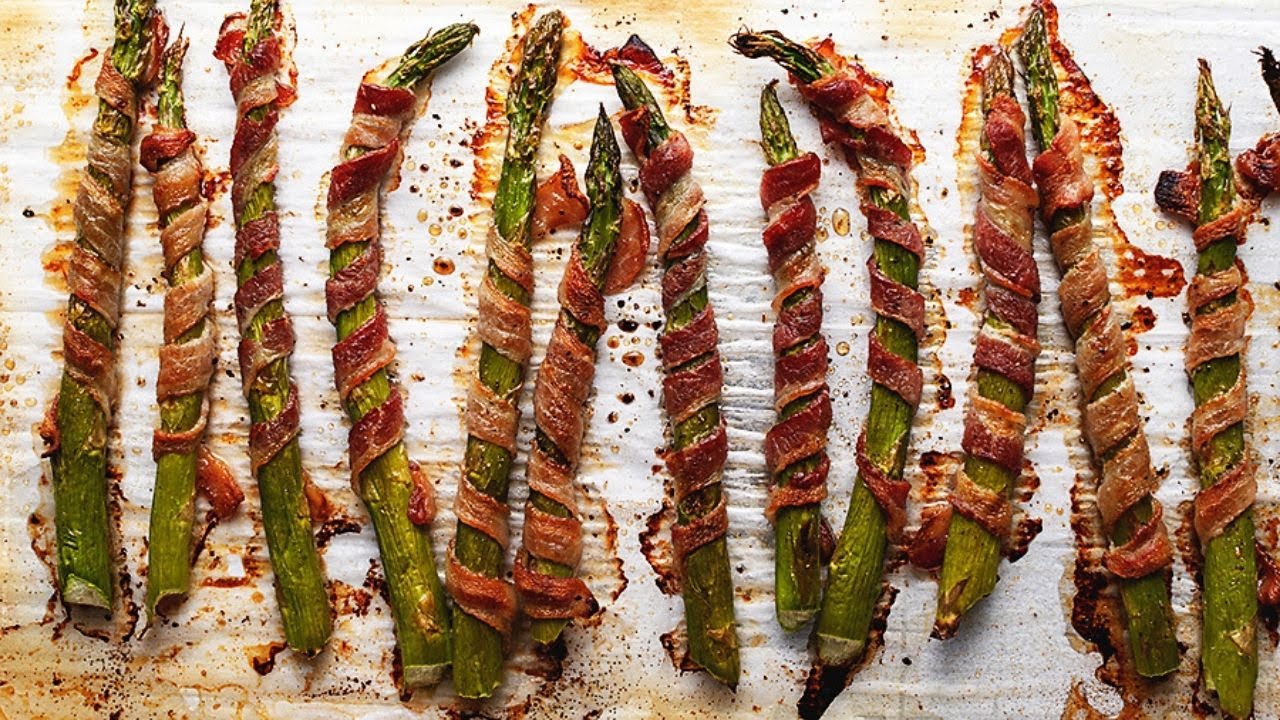 Keto Bacon Wrapped Asparagus in the Air Fryer