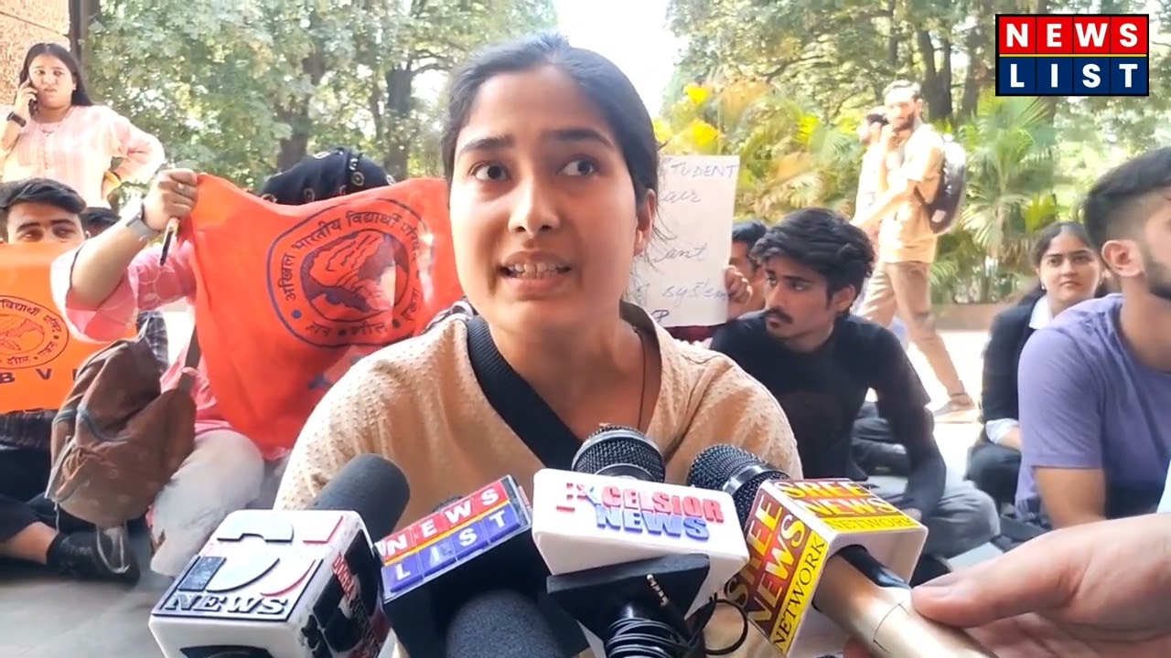 ABVP protests to highlight demands of Jammu University Students.