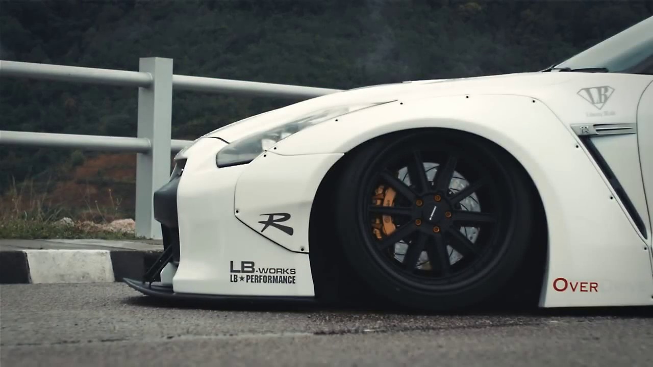 Nissan GTR R35 Liberty Walk LB Performance Wide Bodykit