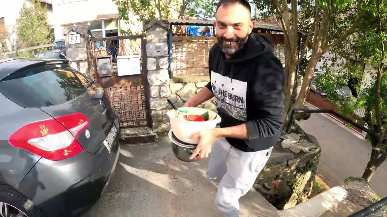 Musaka od plavica, orzotto sa lignjama i gulaš od sušenih šaruna