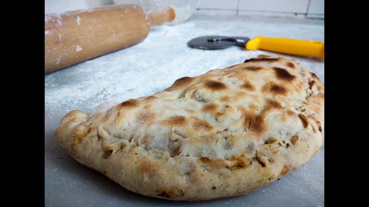 Jelo Koje MORATE PROBATI - PILEĆA MASLENICA (Calzone)