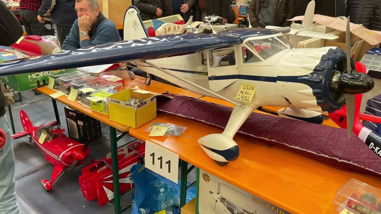 Model Nove mercatino di aeromodellismo!!