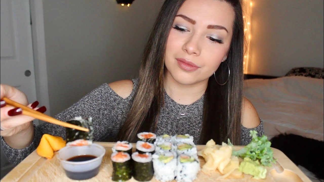 ASMR - Salmon & California Rolls [Eat Lunch With Me]