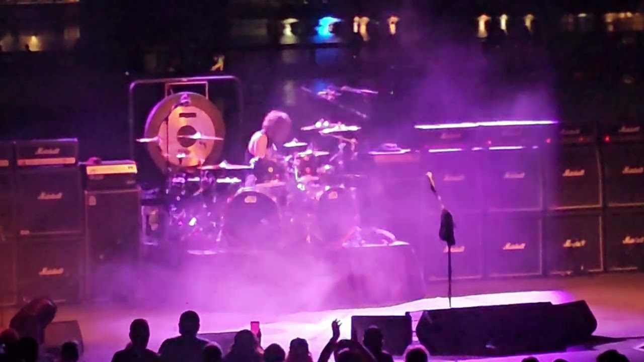 Drum solo Gene Simmons band #drumsolo