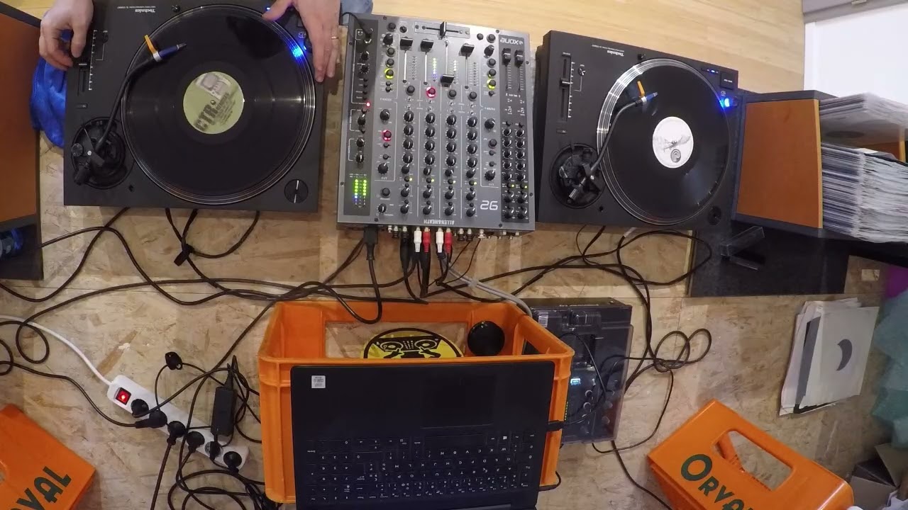 Back to Techno - 25-01-26 Tech house *Del