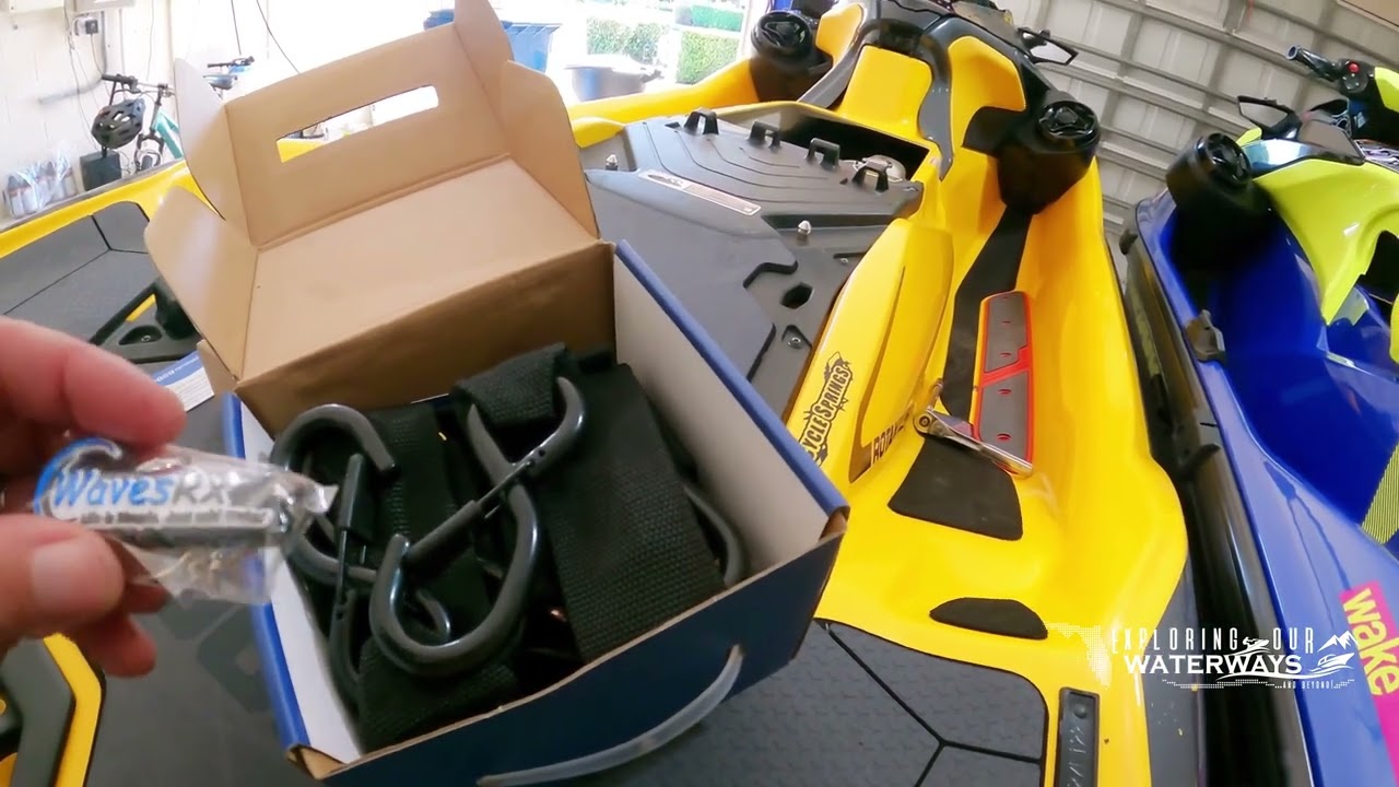 WavesRx Transom Straps by Exploring Our Waterways