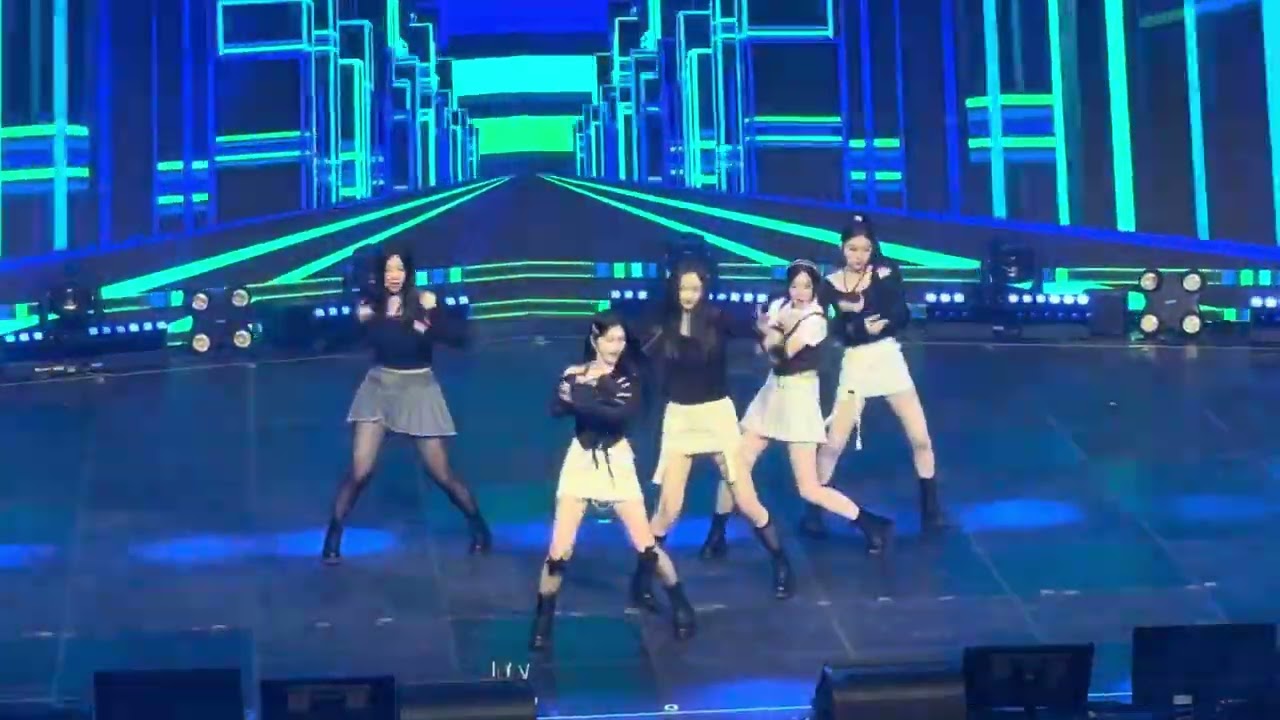 240203 triples EVOlution Concert &ldquo;Generation&rdquo;