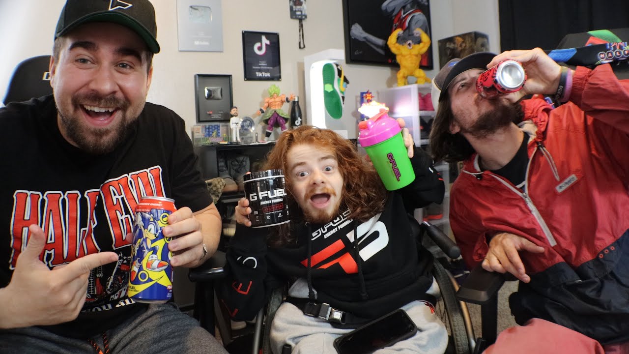 TRYING GFUEL I HAVEN'T HAD YET!