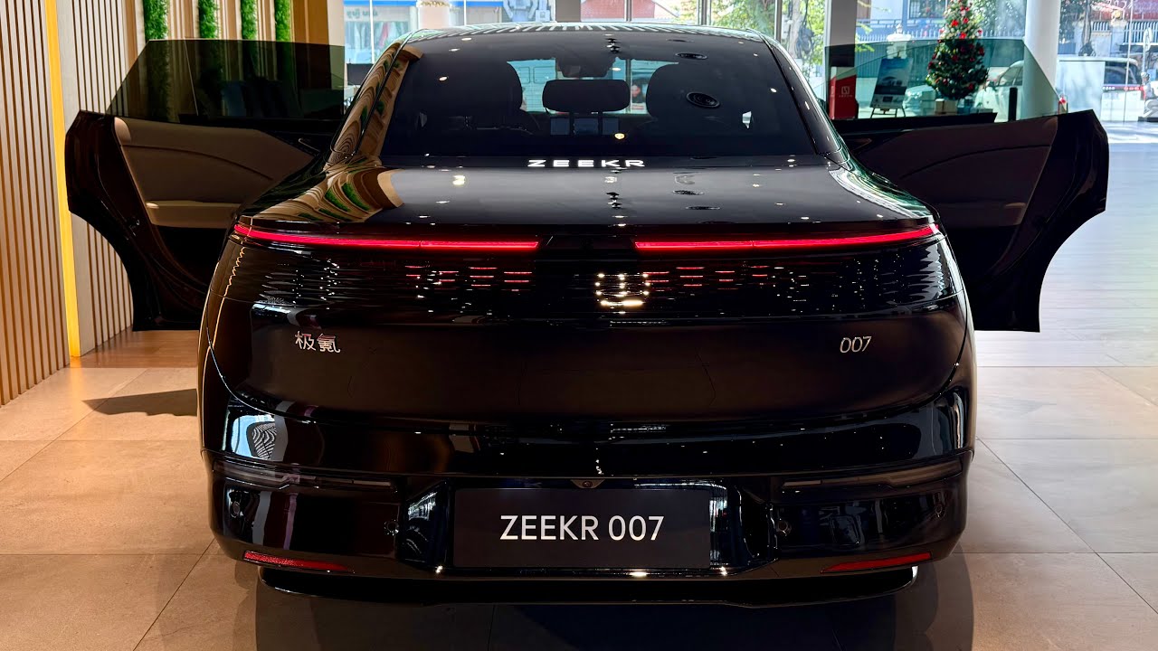 Zeekr 007 z 2026 roku zaprezentowany: Elektryczna limuzyna klasy premium o wydajności na najwyższ...