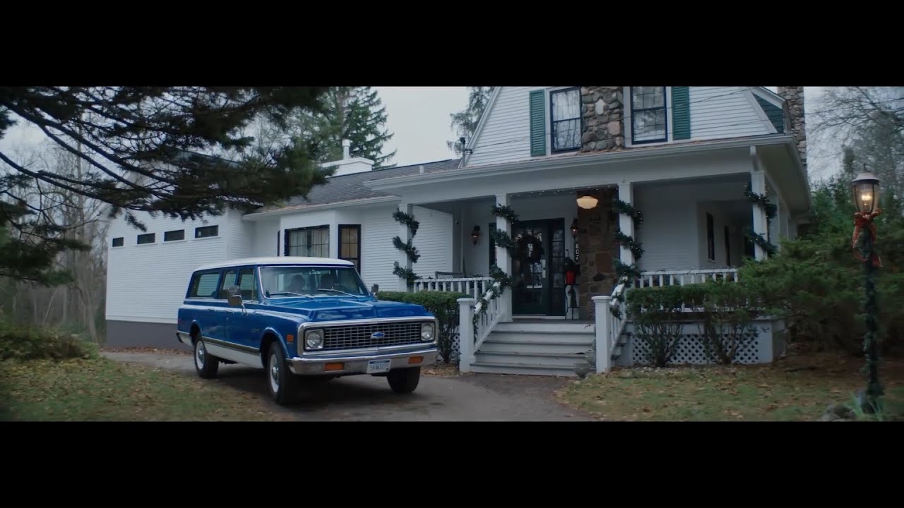2023 Holiday to Remember with 1972 CHEVROLET SUBURBAN: Commercial Ad TVC Iklan TV - United States