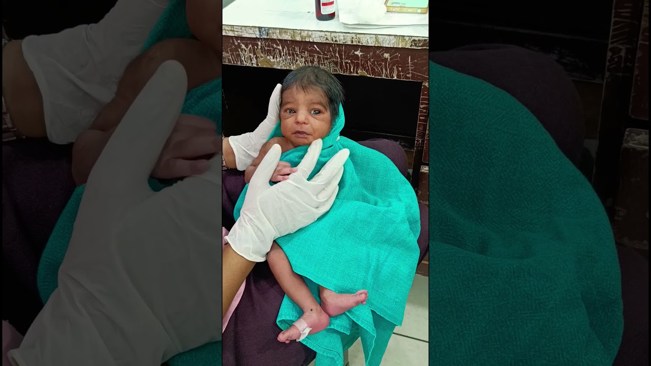 icu care duty | very c clam just 4 day age baby #royalchildrenshospital #oneborneveryminute #baby