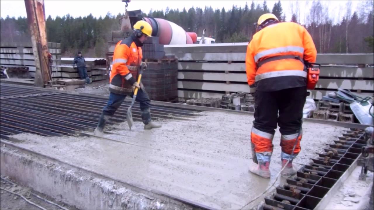 Leimet -  Pile joints -  Casting, vibrating, strickling