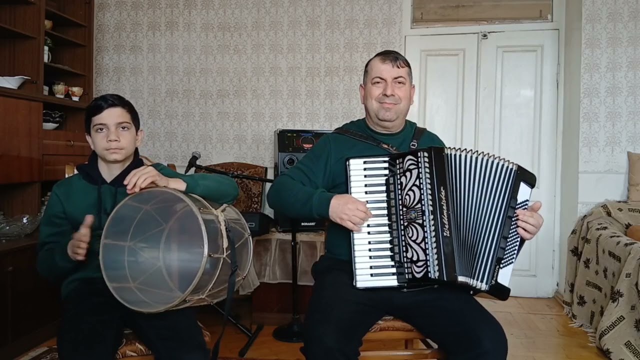 DUN IM MUSAN ES-KARO TAVUSH & GAGIK TAVUSH/077-63-02-93