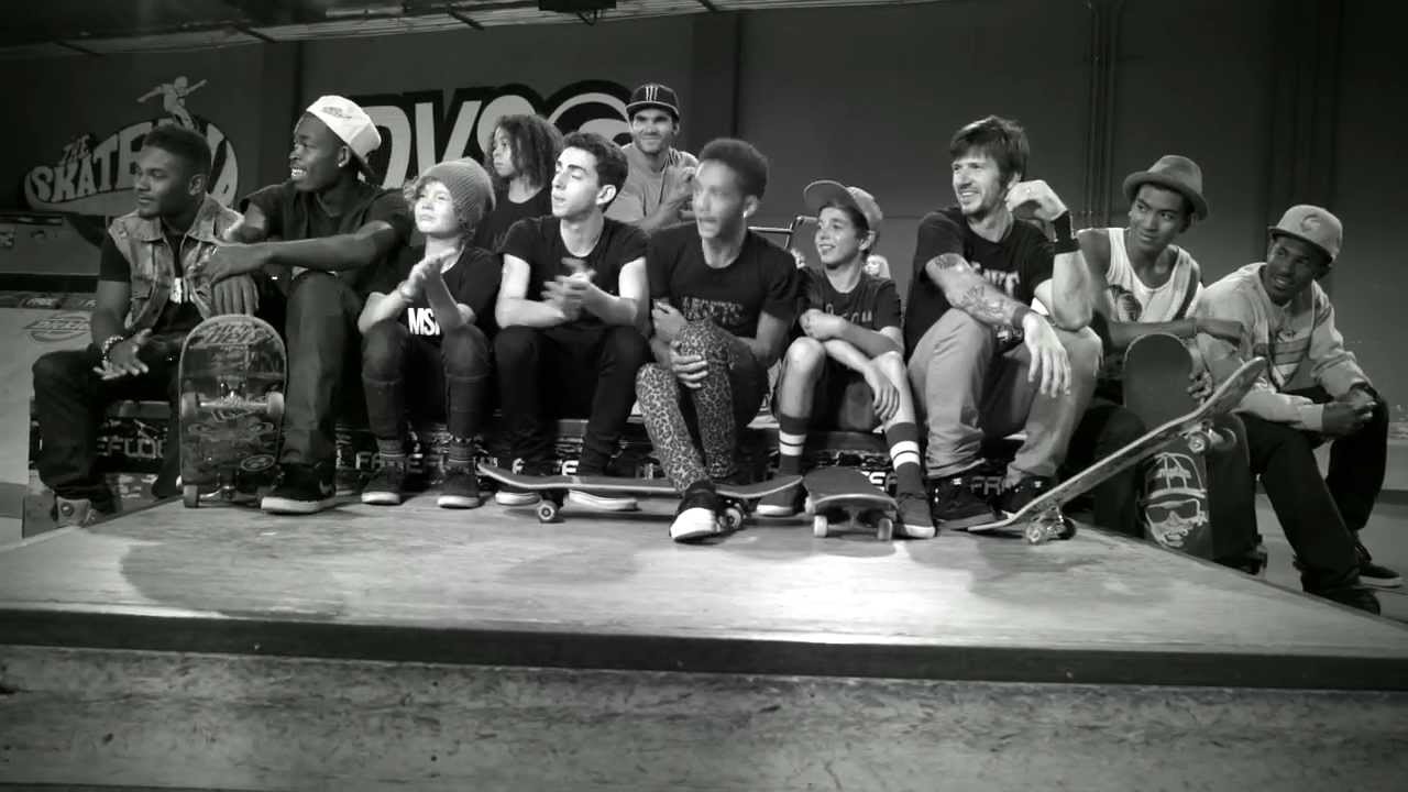 PUMPED UP KICKS (LIKE ME) - JADEN