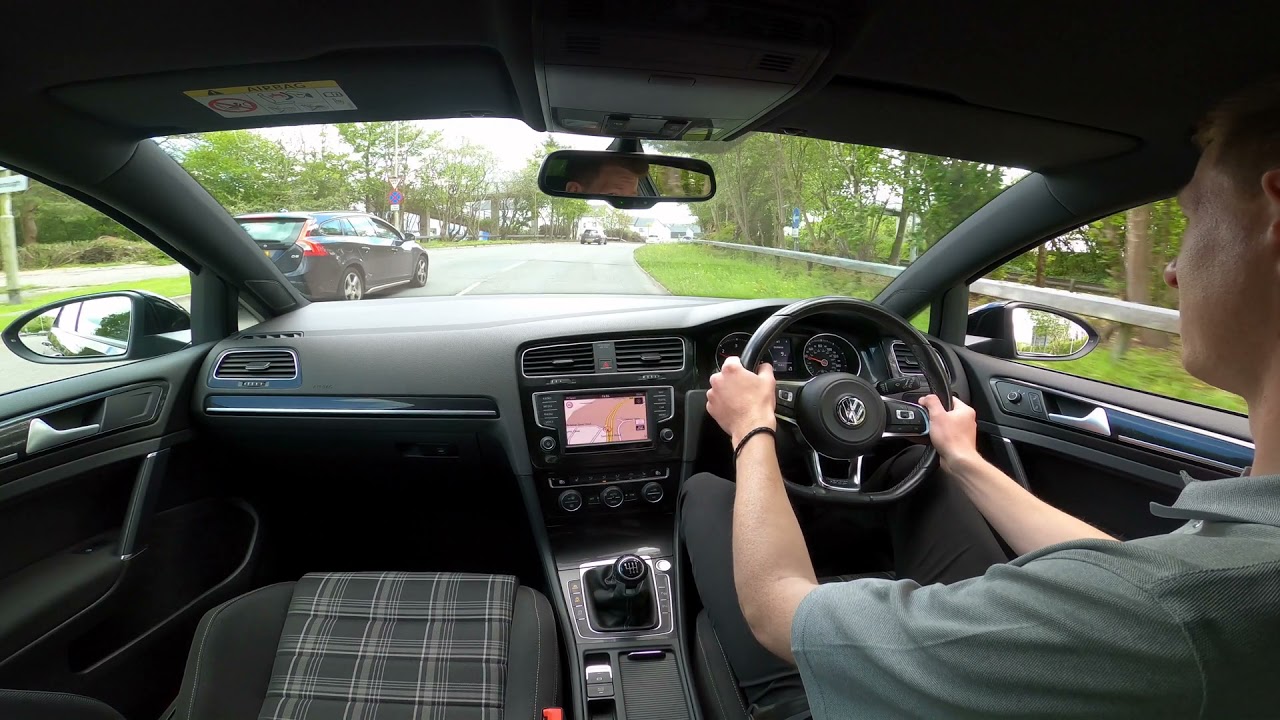TEST DRIVE - 2016 (16) Volkswagen Golf 2.0 TDI GTD