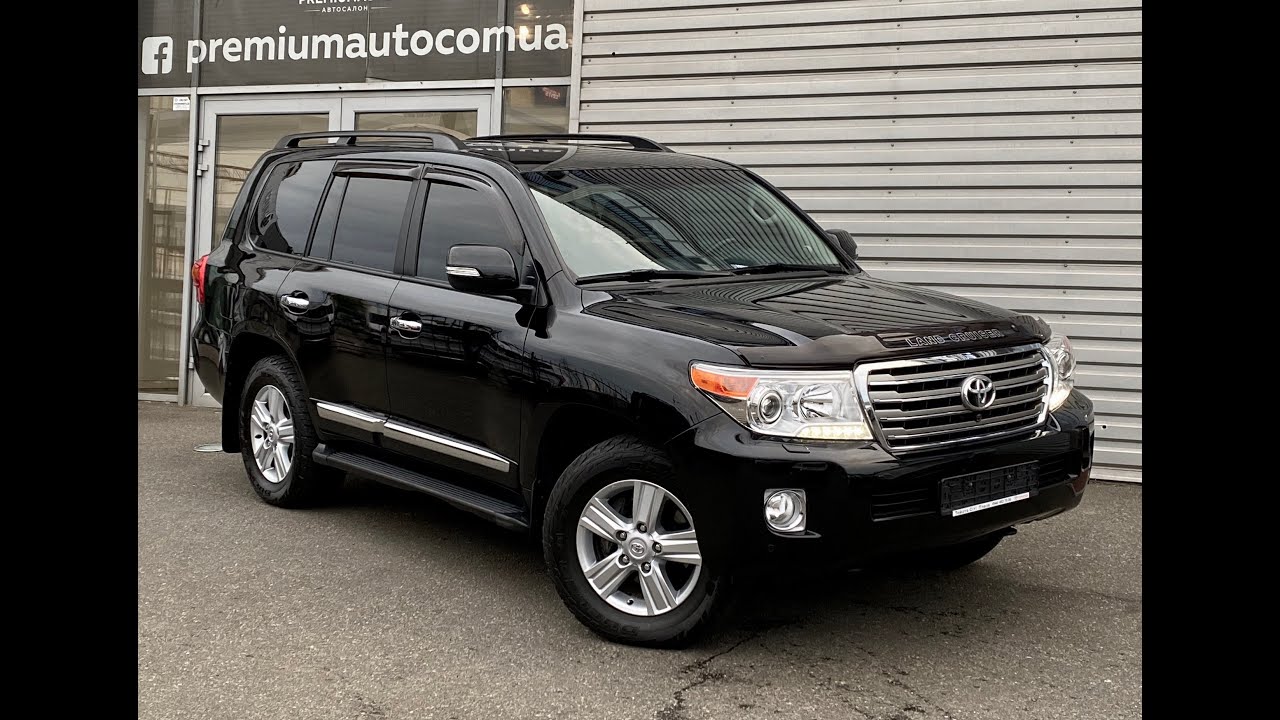 Toyota Land Cruiser 200 Premium 2012