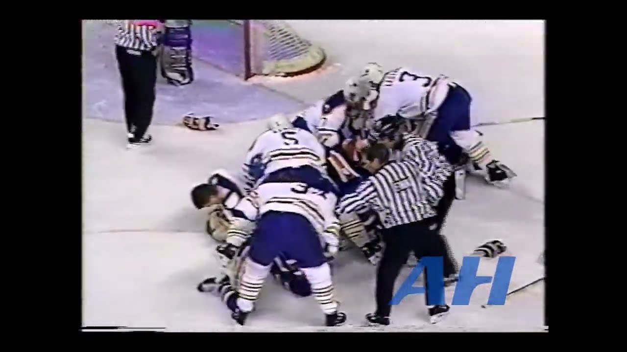 NHL Jan. 10, 1992 Buffalo Sabres v Edmonton Oilers (melee) Brad May v Scott Mellanby