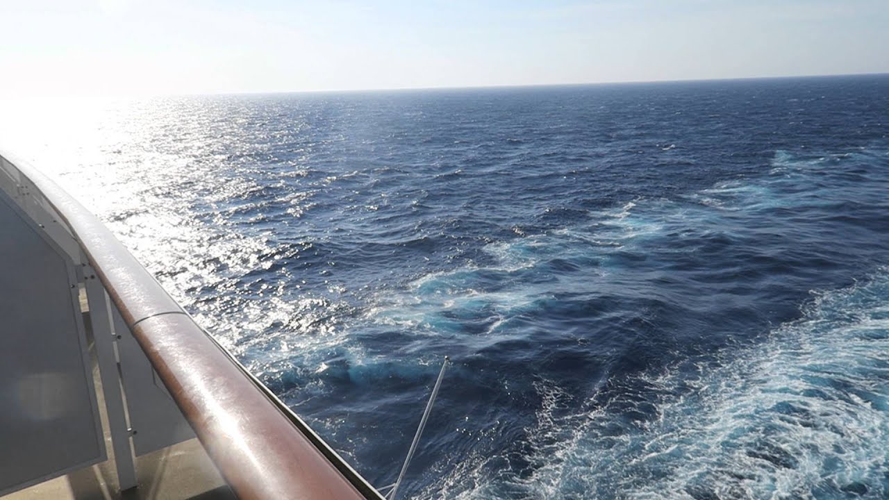 Haven Aft Penthouse Suite Room Tour - Norwegian Escape (11312 Cat H6)