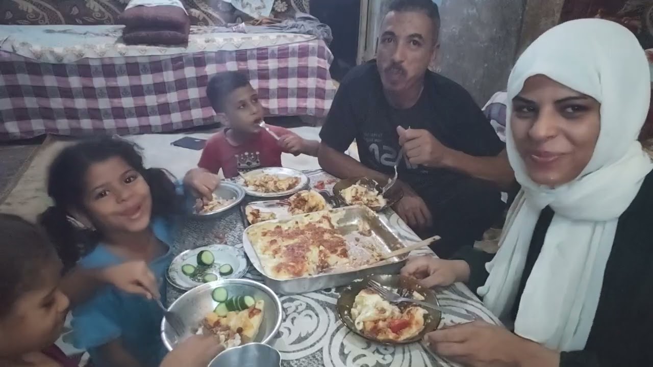 احنا لما انا والاولاد وابو ادم واحلى بيتزا واحلى مكرونه ❤️❤️😋😋