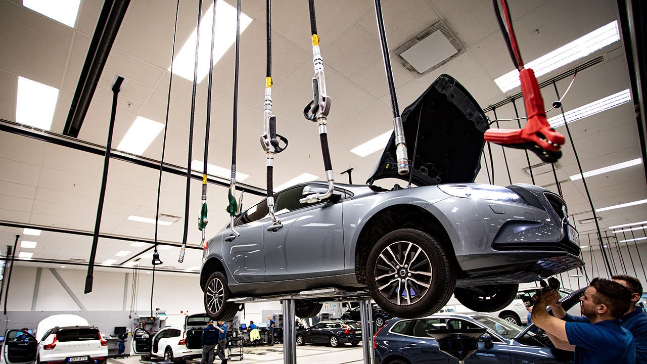 Volvo Cars state of the art vehicle repair shop presented by Nederman