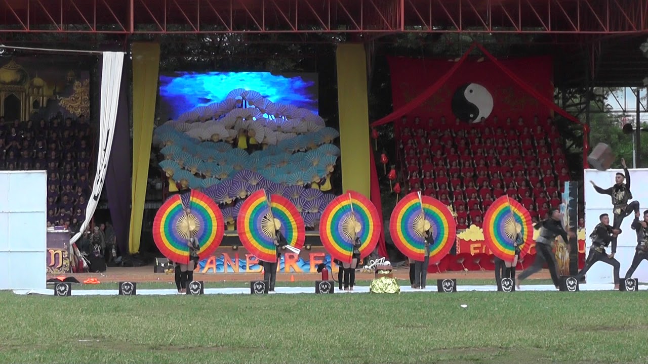 การประกวดกองเชียร์และเชียร์ลีดเดอร์ กีฬาภายใน รร.แก่นนครวิทยาลัย ประจำปีการศึกษา 2560 คณะสีเหลือง