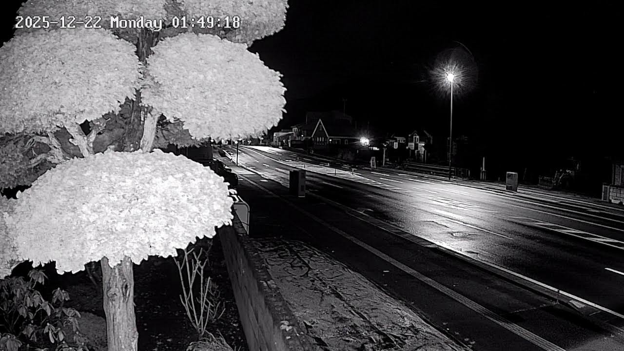 山梨県富士吉田市中曽根ライブカメラ Yamanashi Fujiyoshida Live camera.world.cam
