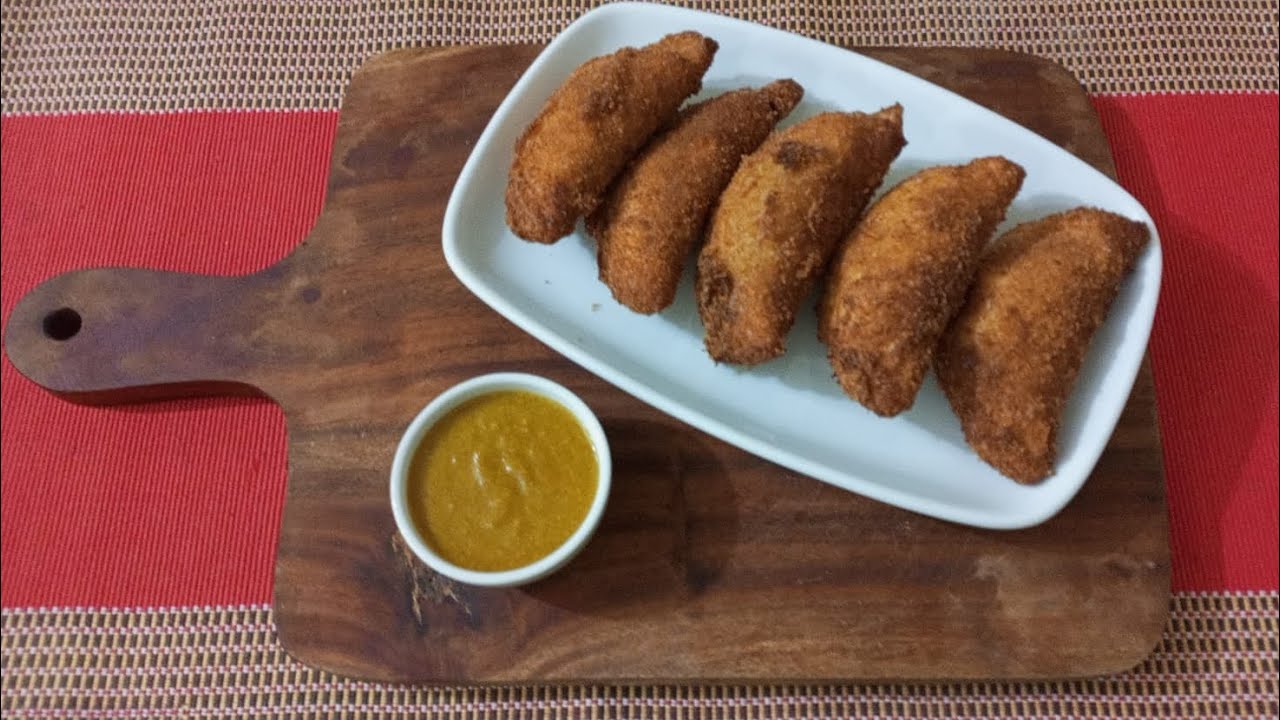 এই রমজানে তৈরি করুন অত্যন্ত মজাদার একটি নাস্তা ।। হাফ মুন পাই রেসিপি ।। Tamanna's Kitchen 
